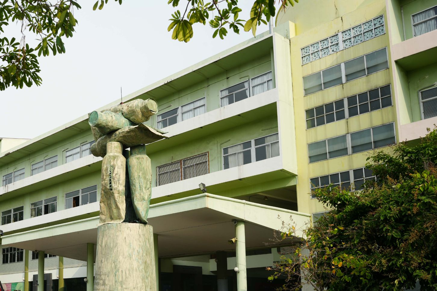 Faculty of Fine and Applied Arts