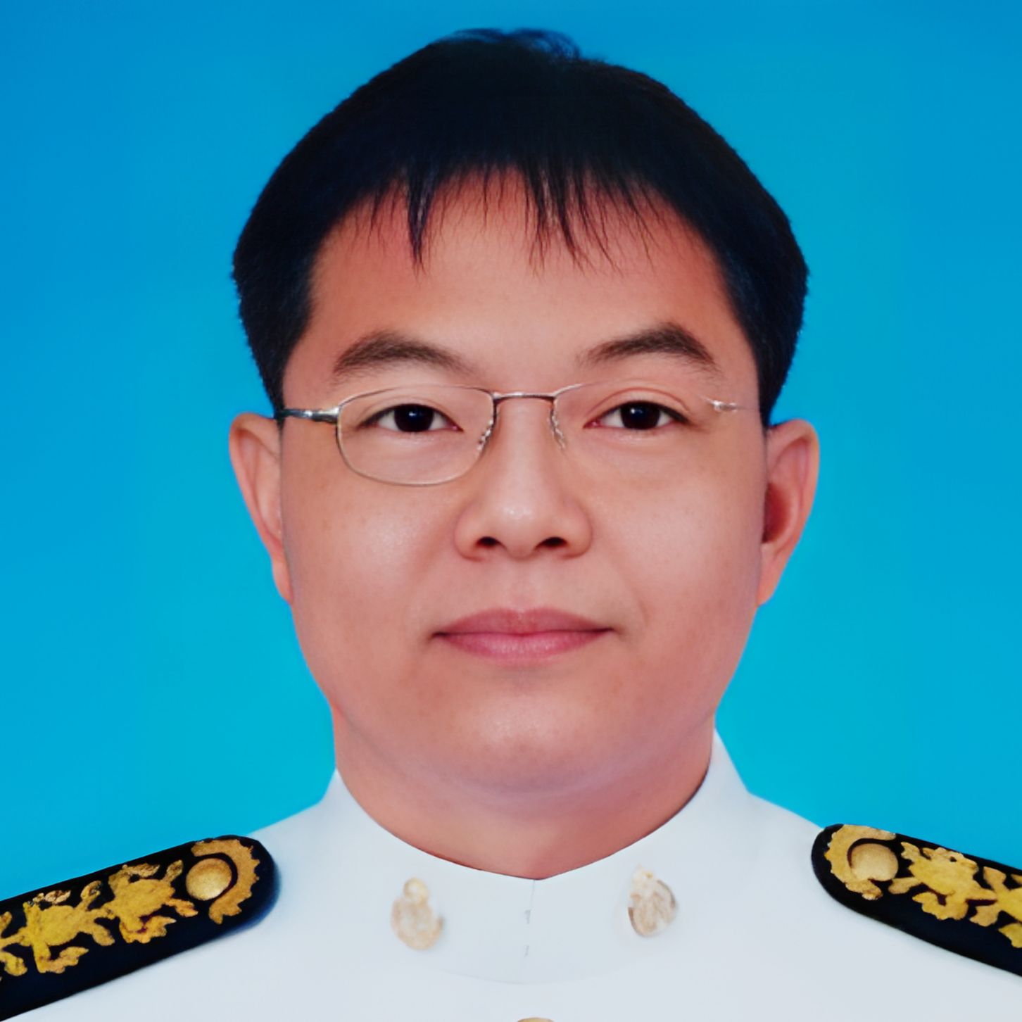 นายวสวัตติ์ ชูวิทย์ตรัยเมธา